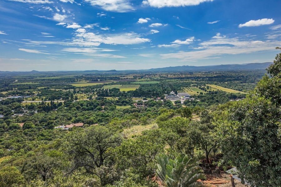 7 Bedroom Property for Sale in Waterkloof A H North West